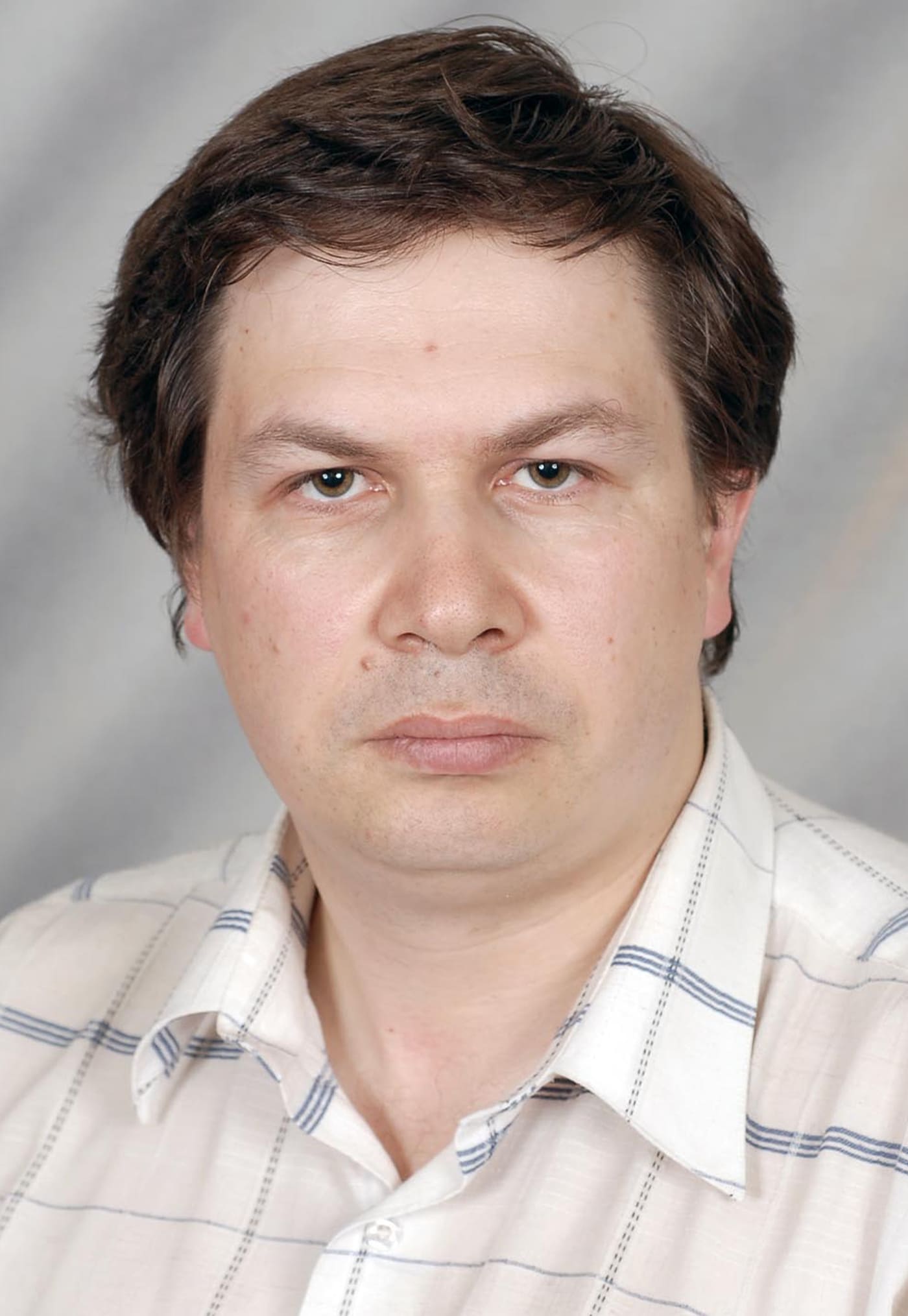 Лозбенев Игорь Николаевич- учитель истории
