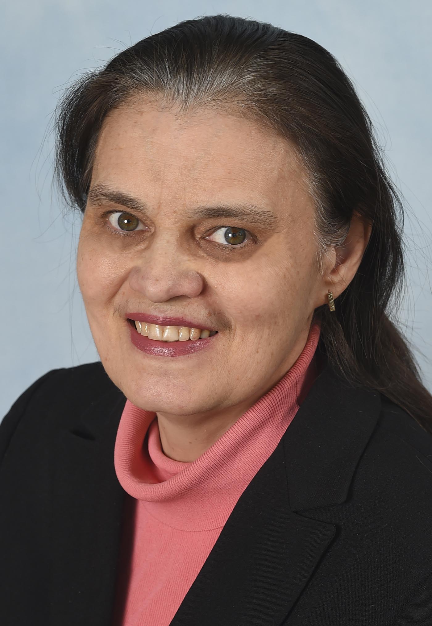 Нурушева Марина Борисовна- учитель физики