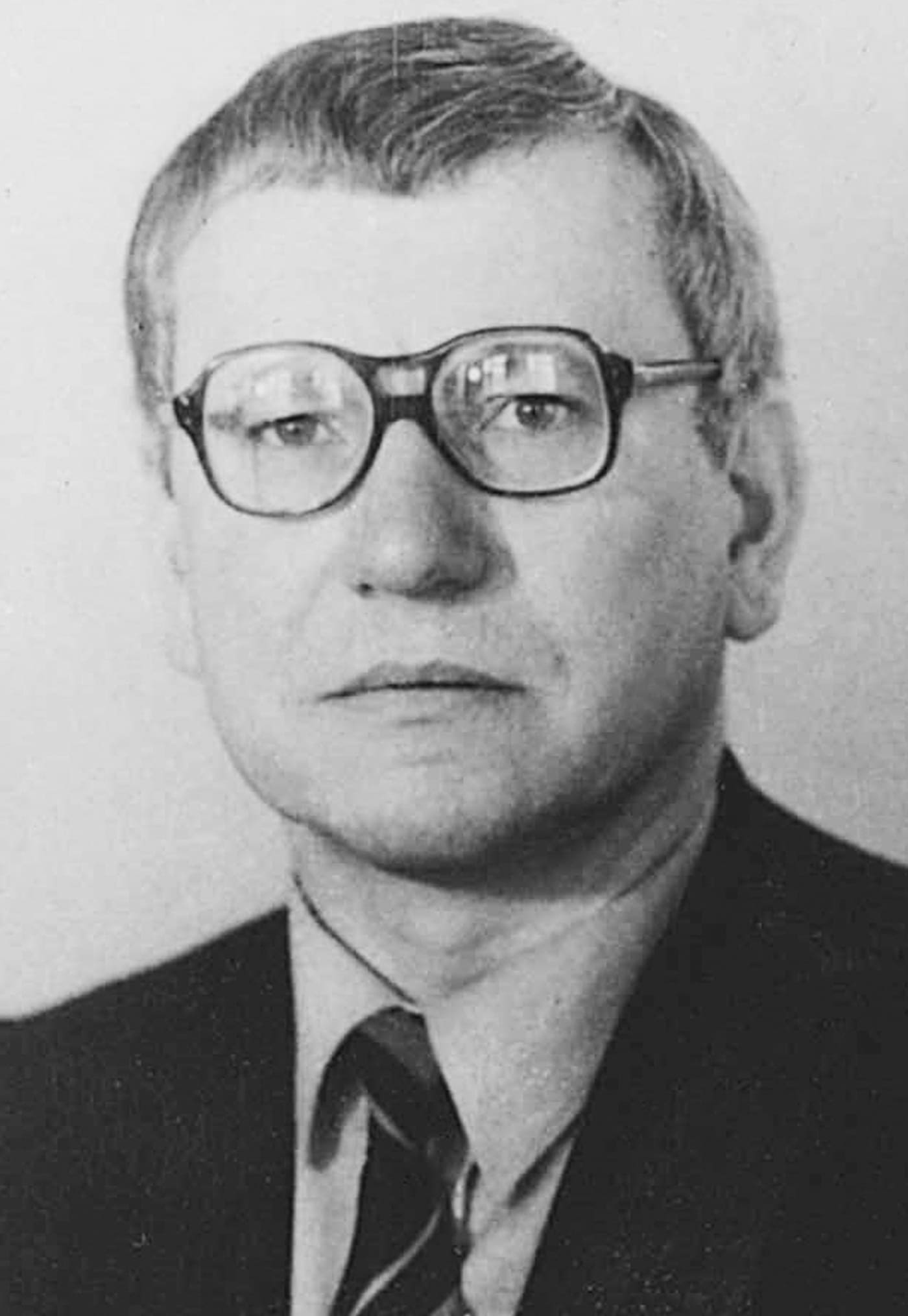 Руденко Александр Иванович- лектор по физики