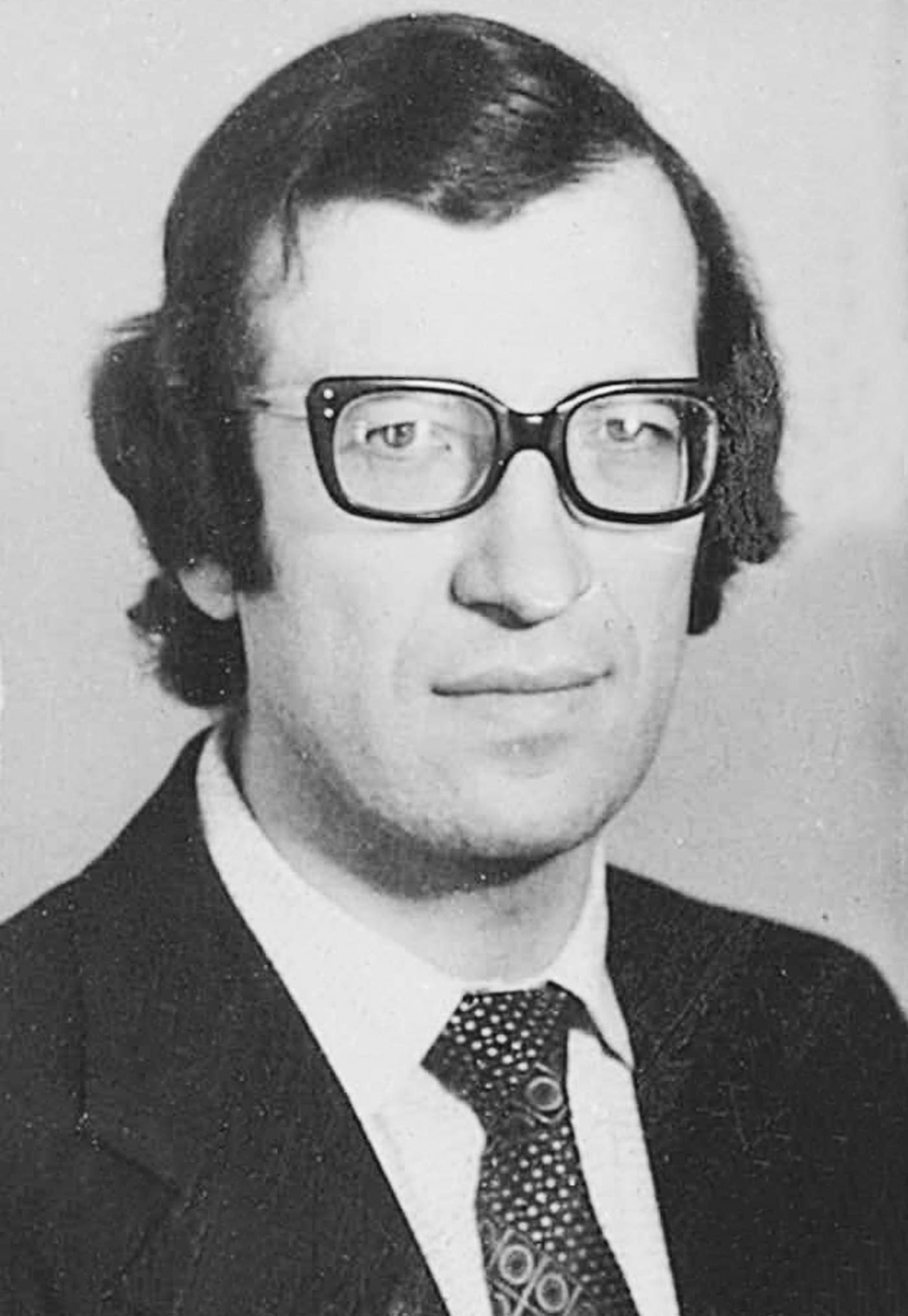 Коноплич Ростислав Всеволодович- лектор, учитель физики