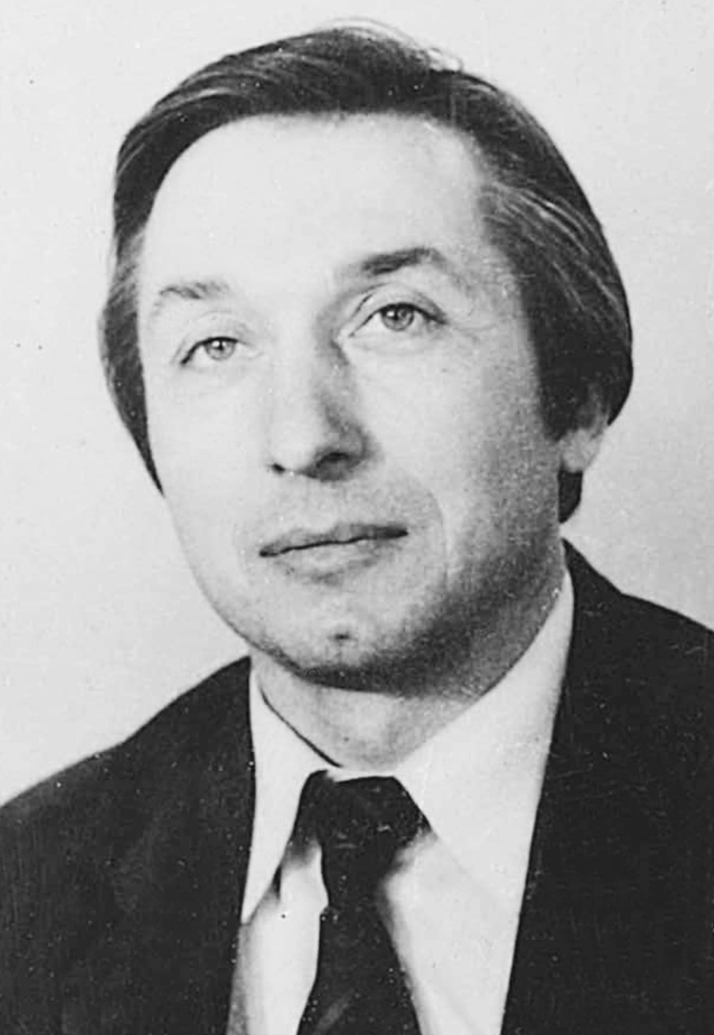 Диденко Александр Яковлевич- учитель физики